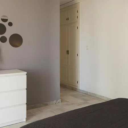 Apartment 111 Alberca 8-3 *